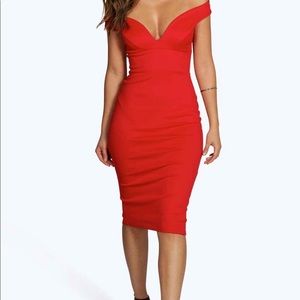 BOOHOO RED OFF THE SHOULDER BODY CON DRESS!